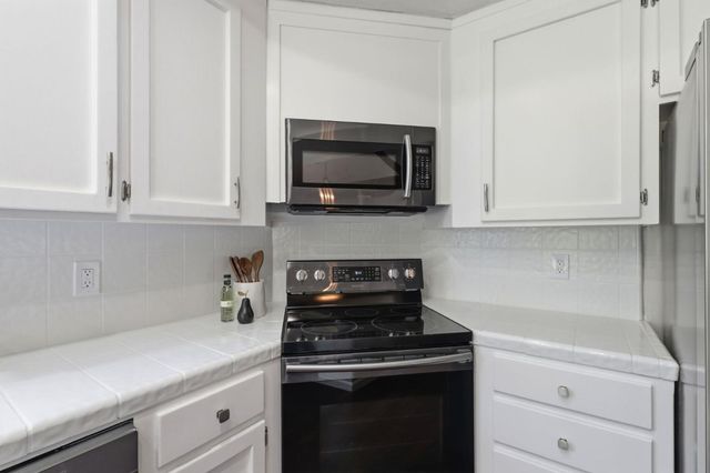 295 Day Valley Road, Aptos, CA 95003