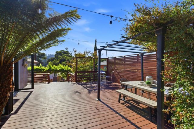 295 Day Valley Road, Aptos, CA 95003
