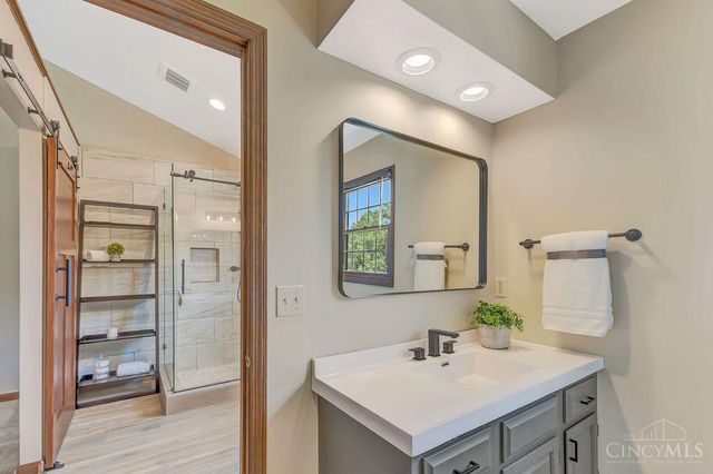 5757 McCarthy Court, West Chester, OH 45069