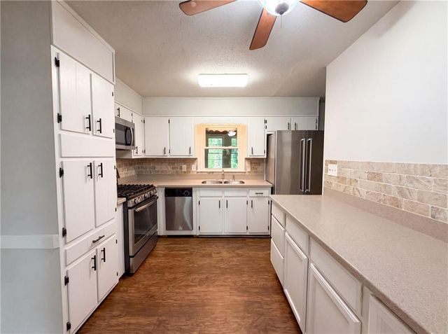 1653 E Kellogg Circle, Douglasville, GA 30134