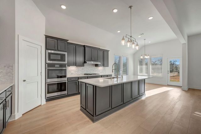 455 6th Street, Magnolia, TX 77355