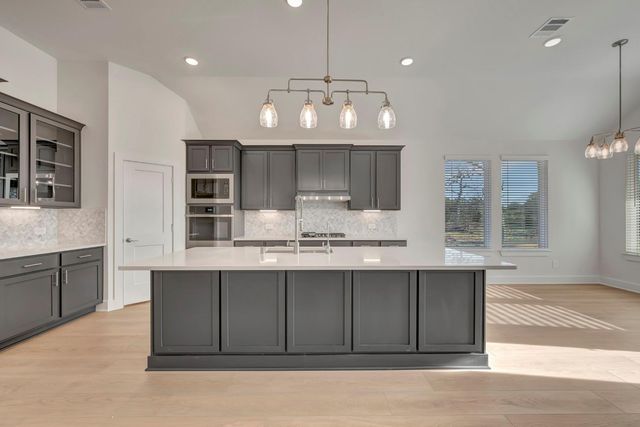 455 6th Street, Magnolia, TX 77355