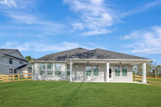 455 6th Street, Magnolia, TX 77355