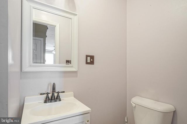 3333 LIVINGSTON ST, Philadelphia, PA 19134