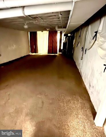 5328 UPLAND ST, Philadelphia, PA 19143