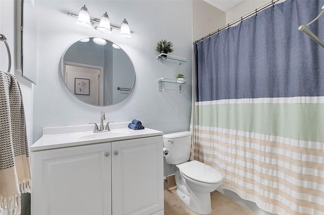 10650 NW 48th St, Coral Springs, FL 33076