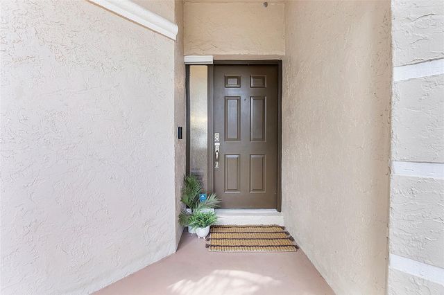 10650 NW 48th St, Coral Springs, FL 33076