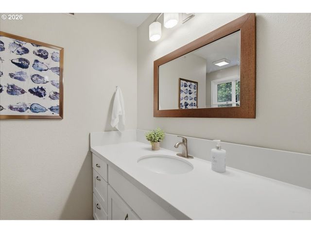 4620 Sw 183RD Ct, Beaverton, OR 97078