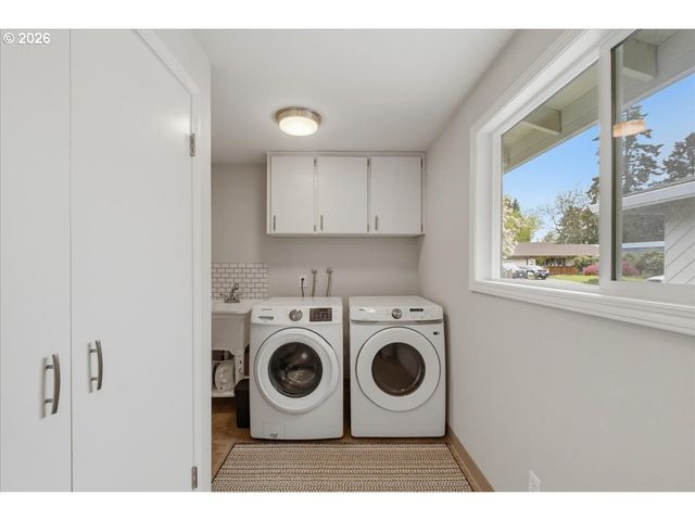 4620 Sw 183RD Ct, Beaverton, OR 97078