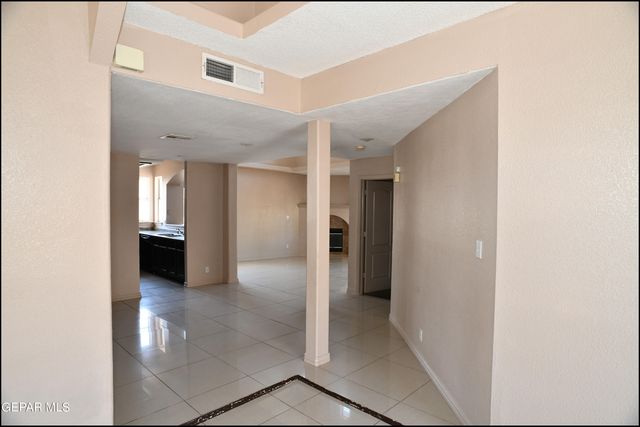 1345 DIANA NATALICIO Drive, El Paso, TX 79936