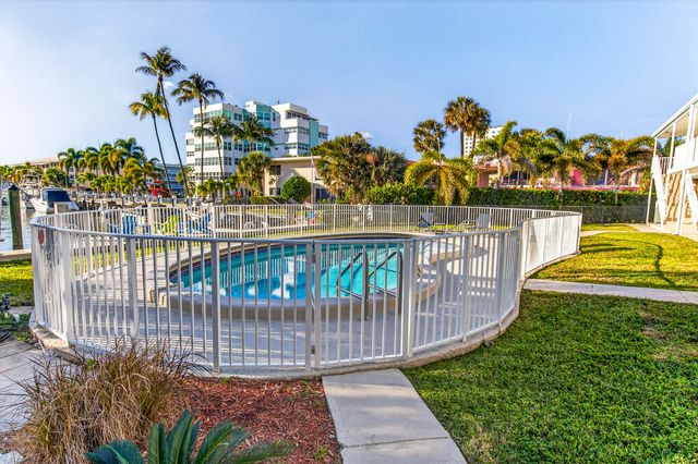 2815 NE 33rd Avenue 106, Fort Lauderdale, FL 33308