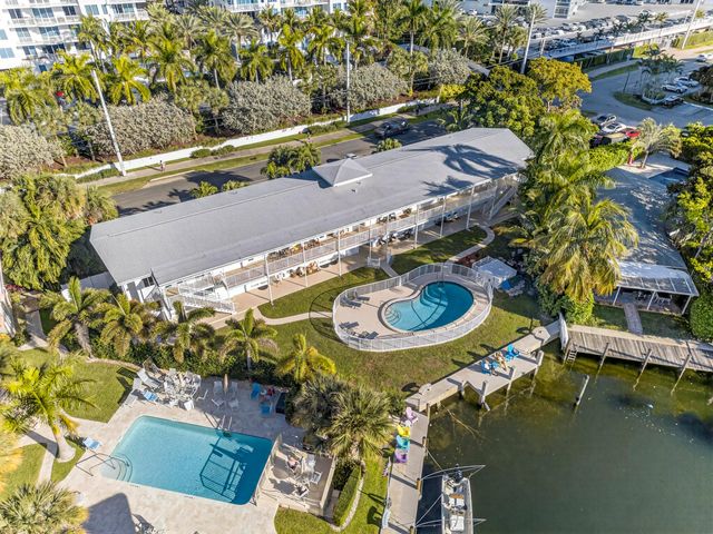 2815 NE 33rd Avenue 106, Fort Lauderdale, FL 33308