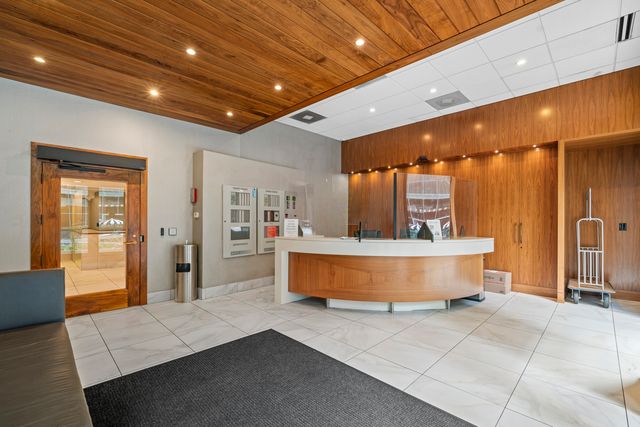 230 E Ontario Street 1703, Chicago, IL 60611