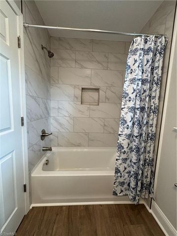 1348 Calvert Drive, Winston-salem, NC 27107