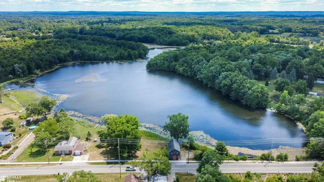 6339 Gale Road, Atlas, MI 48411