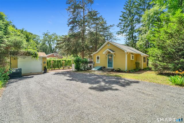 34 Sunset Avenue, Old Saybrook, CT 06475