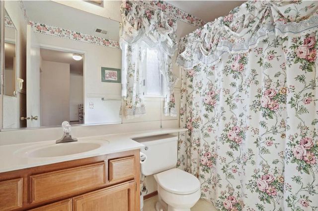 209 Goldrun Drive, Modesto, CA 95354