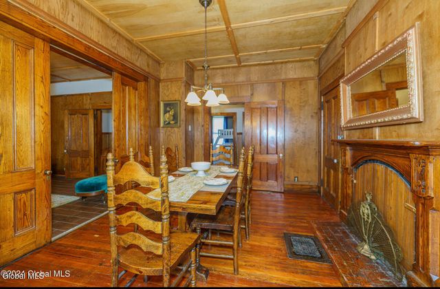 28 Main Street, Lake Luzerne, NY 12846