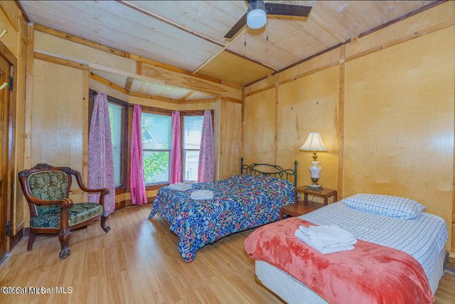 28 Main Street, Lake Luzerne, NY 12846