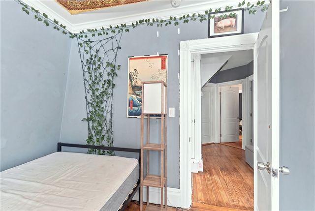 186 California Avenue, Providence, RI 02905