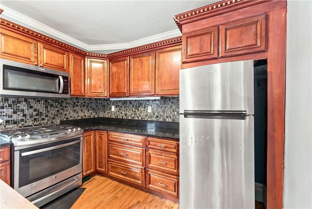 186 California Avenue, Providence, RI 02905