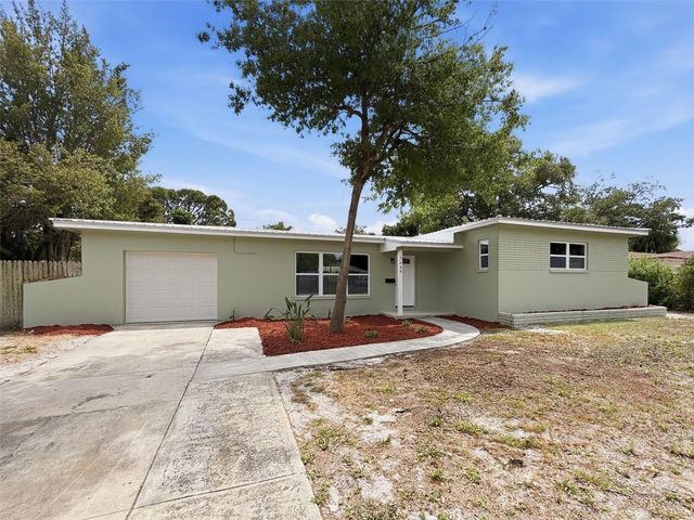 7648 15TH AVENUE N, St Petersburg, FL 33710