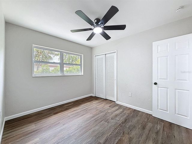 7648 15TH AVENUE N, St Petersburg, FL 33710