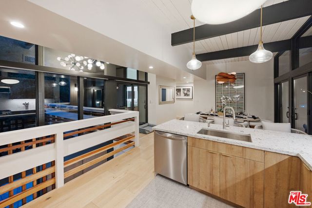 3905 Pacheco Drive, Sherman Oaks, CA 91403