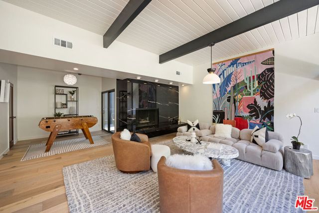 3905 Pacheco Drive, Sherman Oaks, CA 91403