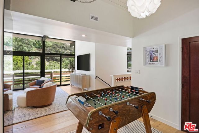 3905 Pacheco Drive, Sherman Oaks, CA 91403