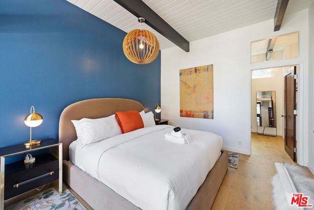 3905 Pacheco Drive, Sherman Oaks, CA 91403