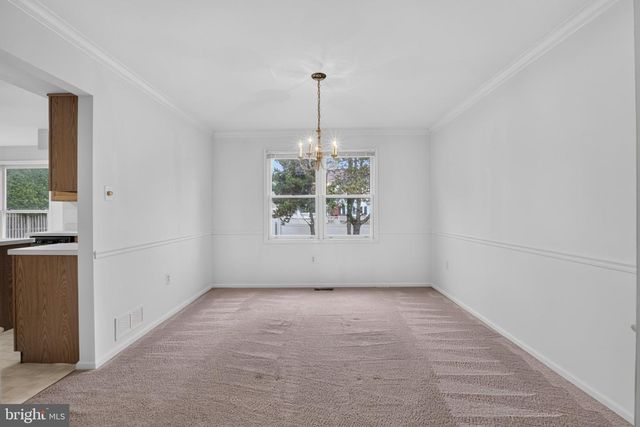 153 HUNSICKER DR, Collegeville, PA 19426