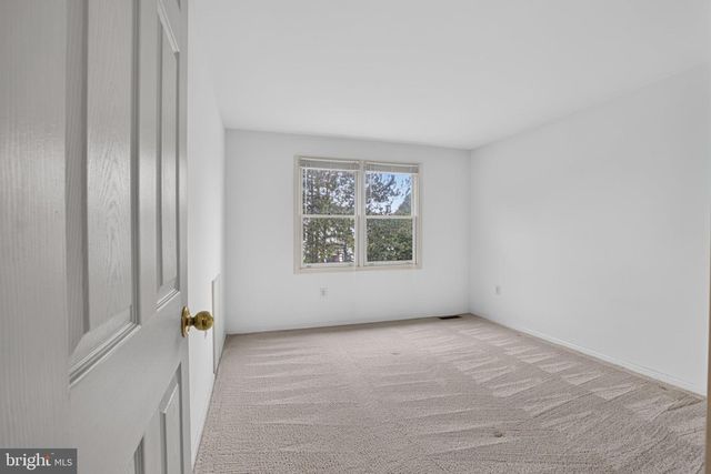 153 HUNSICKER DR, Collegeville, PA 19426