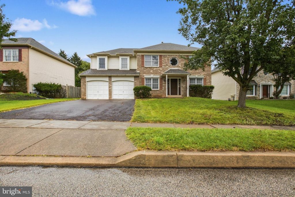 153 HUNSICKER DR #, COLLEGEVILLE, PA 19426 — exterior