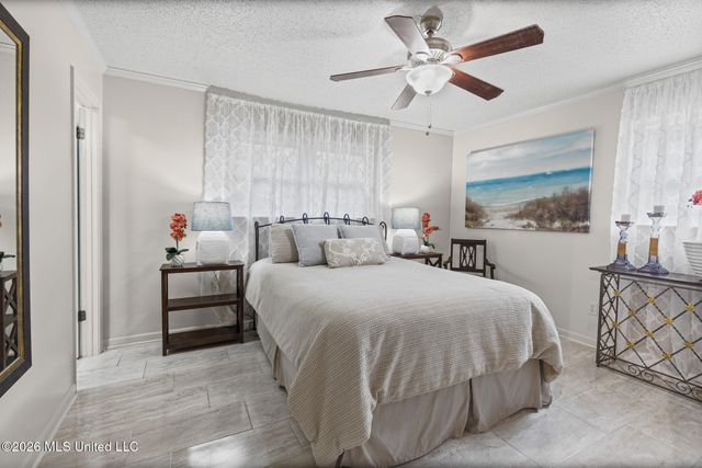 1560 E Second Street, Pass Christian, MS 39571