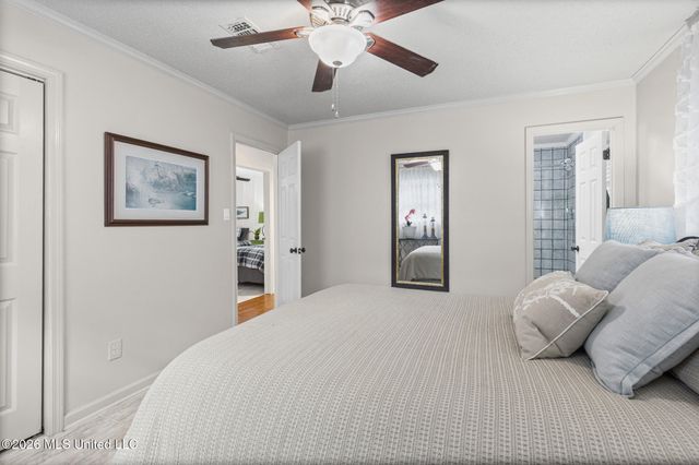 1560 E Second Street, Pass Christian, MS 39571