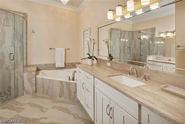 754 Vistana CIR 58, Naples, FL 34119