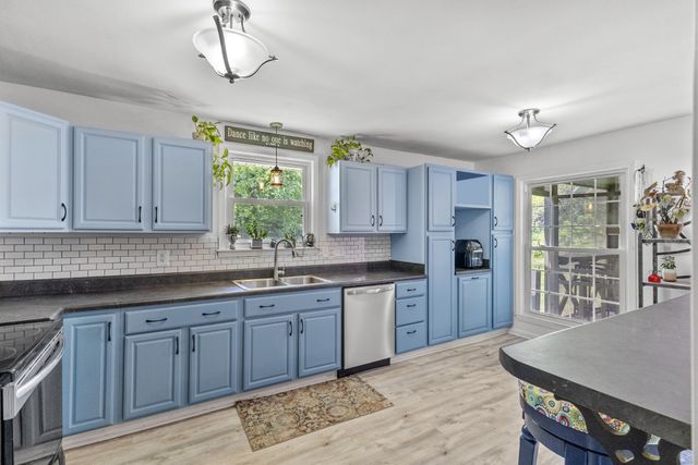 207 Fonnic Dr, Goodlettsville, TN 37072