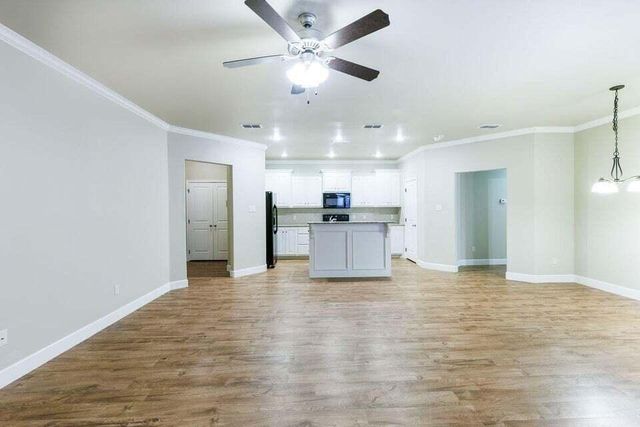 9804 Avenue V, Lubbock, TX 79423