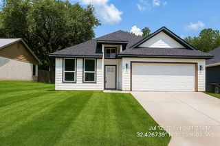 1023 Mustang Drive, Granbury, TX 76049