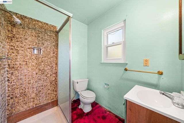 1758 Via Lobos, San Lorenzo, CA 94580