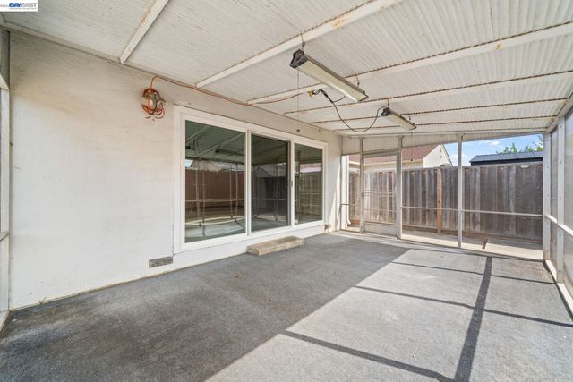 1758 Via Lobos, San Lorenzo, CA 94580