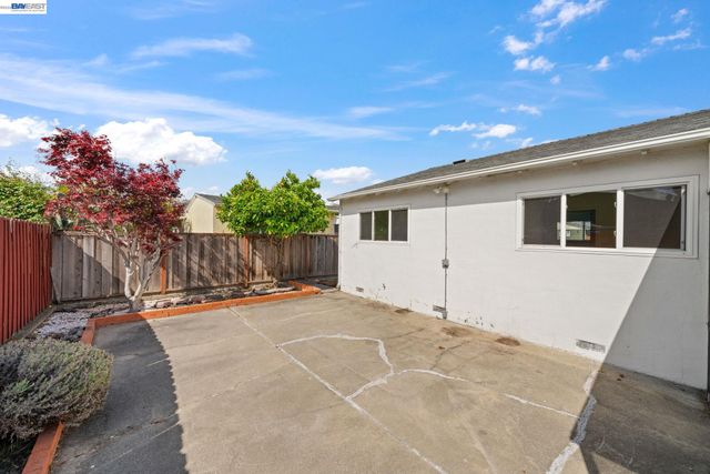 1758 Via Lobos, San Lorenzo, CA 94580