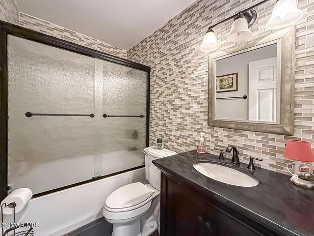 2189 Latham Street, Simi Valley, CA 93065