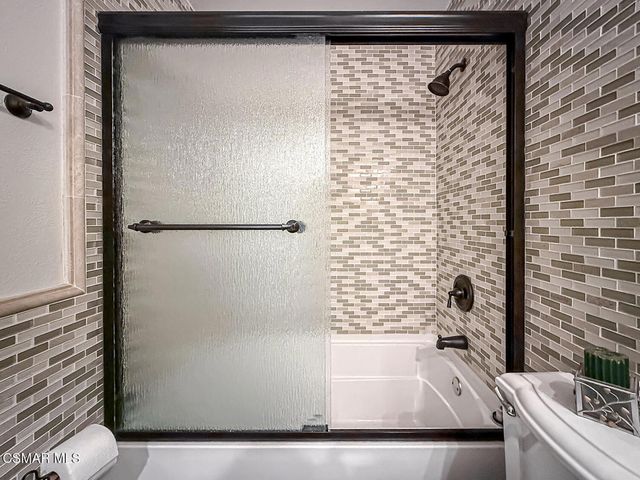 2189 Latham Street, Simi Valley, CA 93065