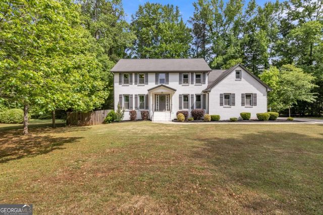 135 London Berry Court, Tyrone, GA 30290