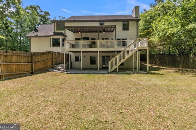 135 London Berry Court, Tyrone, GA 30290