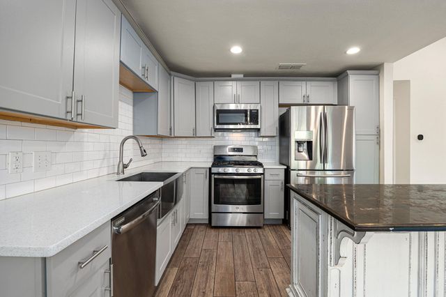 9445 Singing Quail DR, Austin, TX 78758