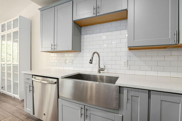 9445 Singing Quail DR, Austin, TX 78758