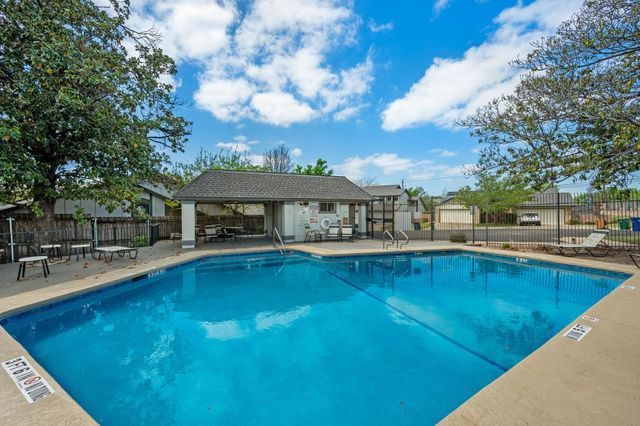 9445 Singing Quail DR, Austin, TX 78758